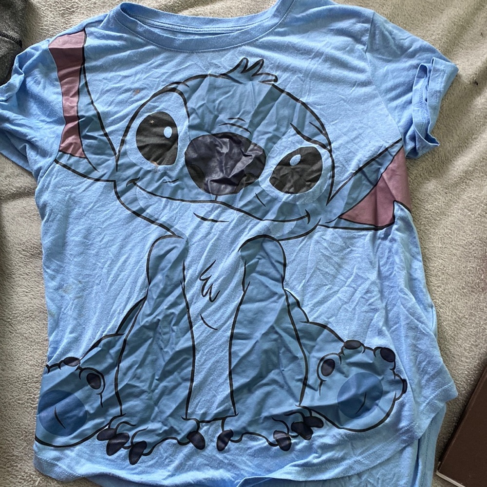 stitch blue shirt